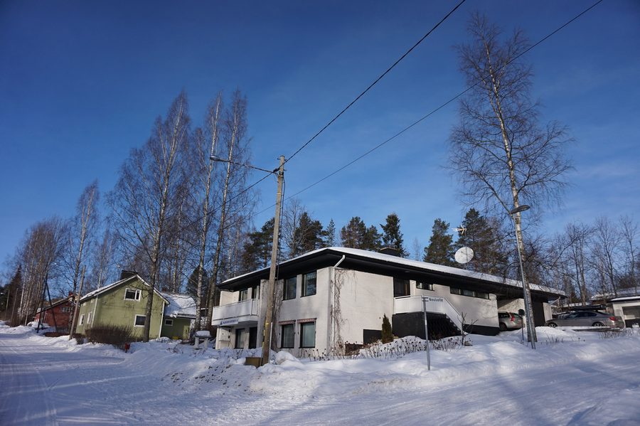 Houses at the corner of Neulastie and Savonmäentie in Vaajakoski, Jyväskylä