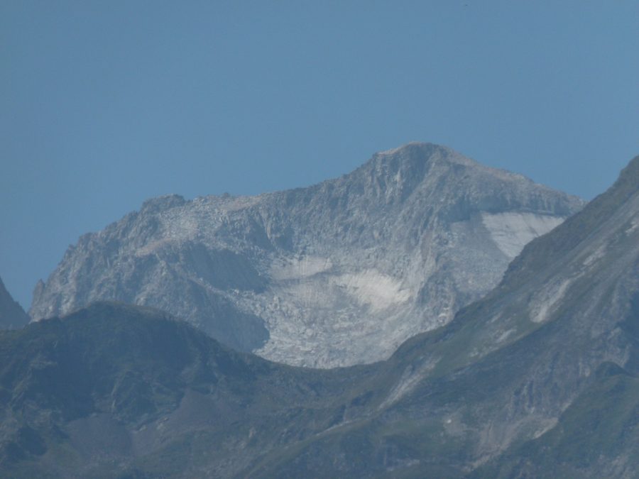 Der Aneto vom Aussichtspunkt Vilamòs aus gesehen