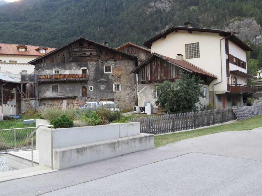 Häuser in Pfunds im Tiroler Oberland