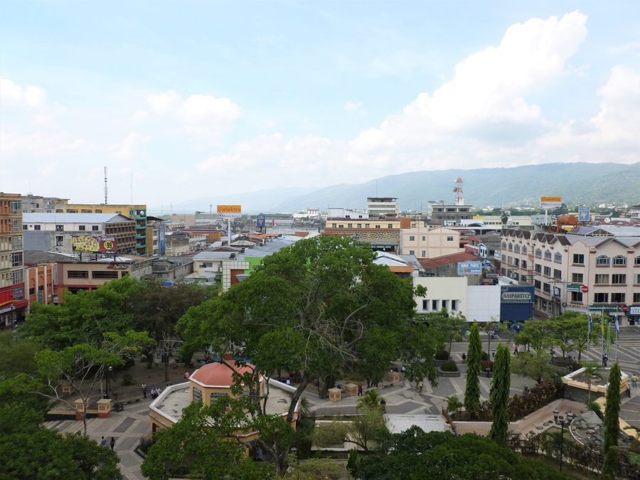 Blick auf San Pedro Sula in Honduras vom Gran Hotel Sula
