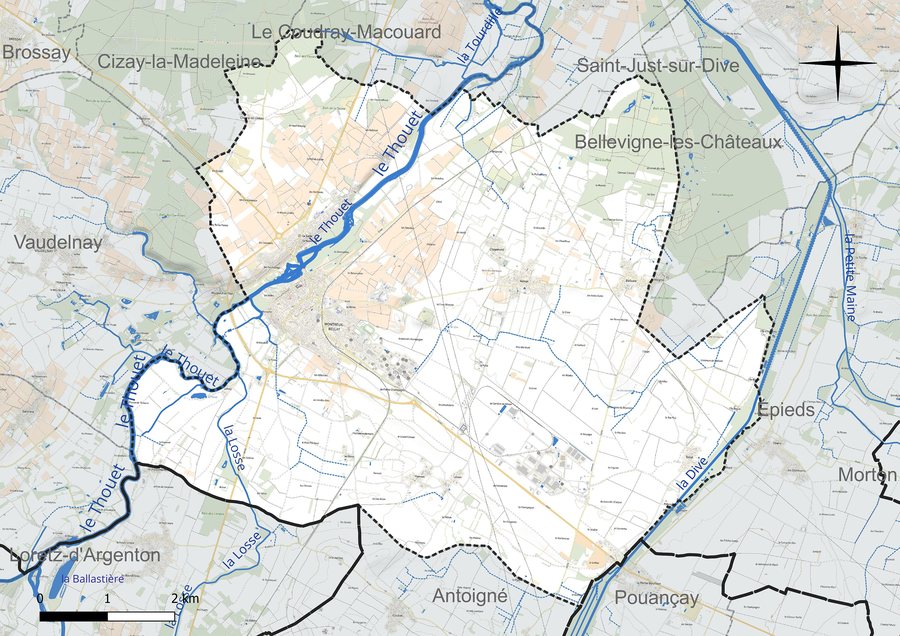 File:49215-Montreuil-Bellay-Hydro.jpeg