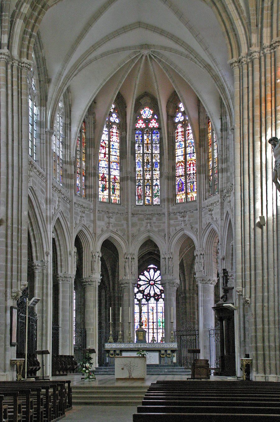 Basilika Notre-Dame de l’Épine in Évron, Pays de la Loire