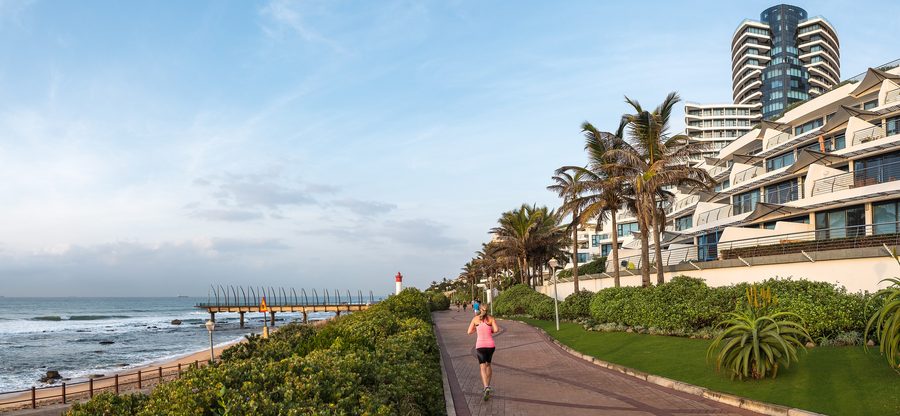 Küstenfront von Umhlanga, KwaZulu-Natal, Südafrika