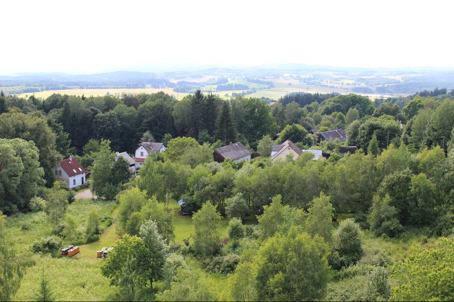 Landschaft rund um Rozvadov, Blick vom Aussichtsturm Milíře