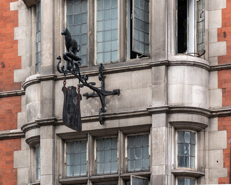 Gebäude Civet Cat an der Kensington High Street in London
