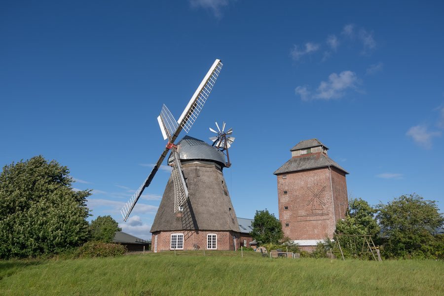 Windmühle Hoffnung im Ortsteil Nübelfeld von Steinbergkirche