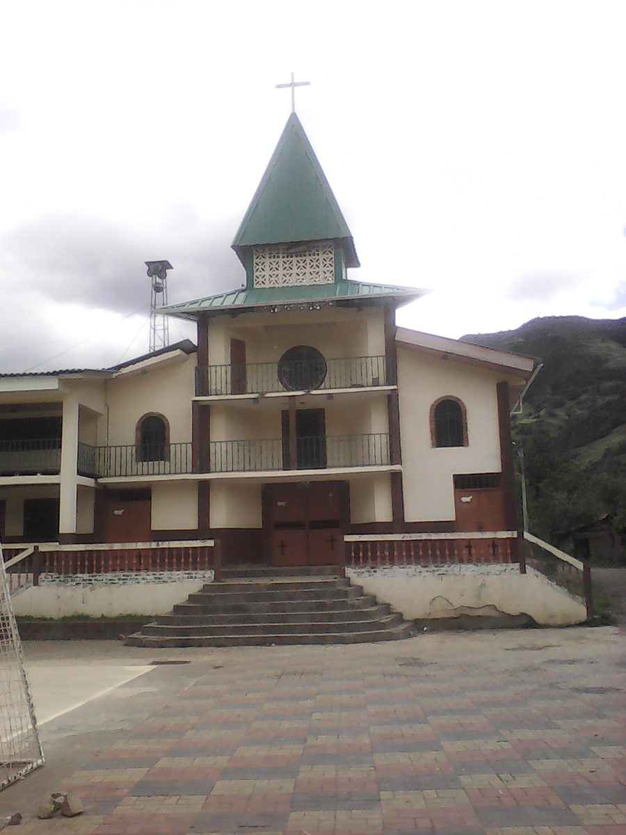 Iglesia de la parroquia Principal del cantón Chordeleg, Azuay, Ecuador
