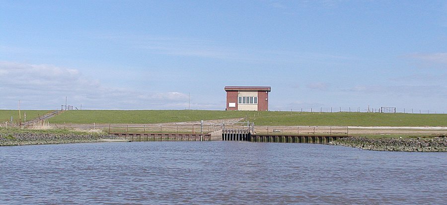 File:Balje -Schoepfwerk an der Oste- 2007 by-RaBoe.jpg