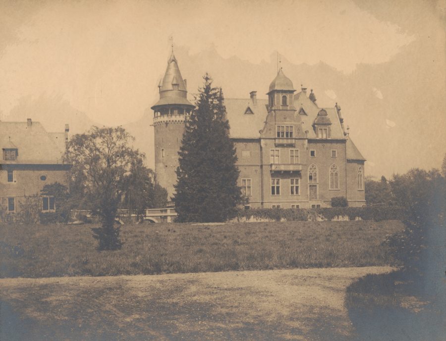 Südseite von Schloss Krickenbeck in Nettetal