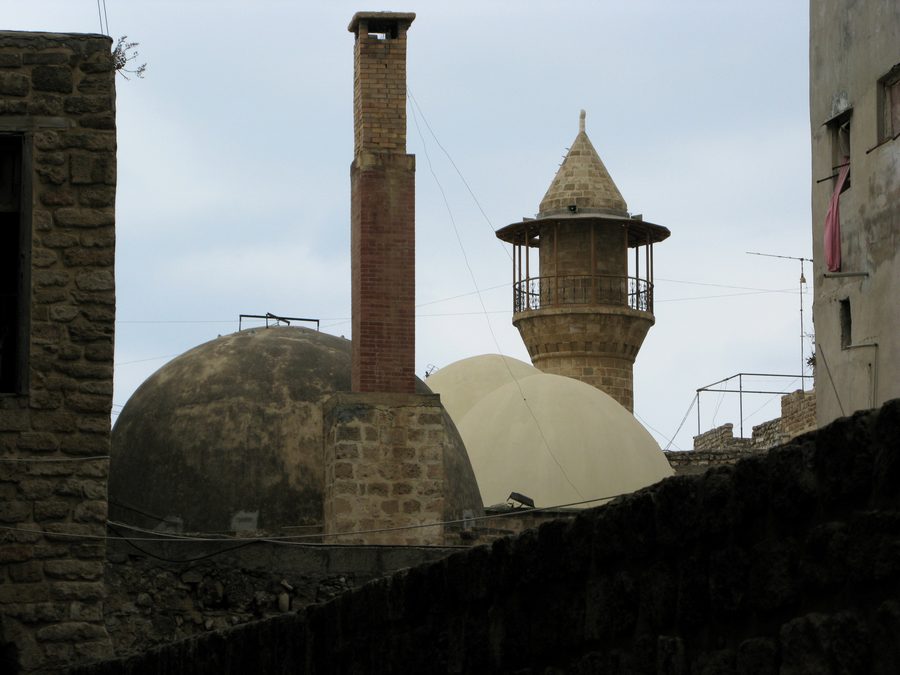 Minarette und Kuppeln in der Altstadt von Sidon im Libanon