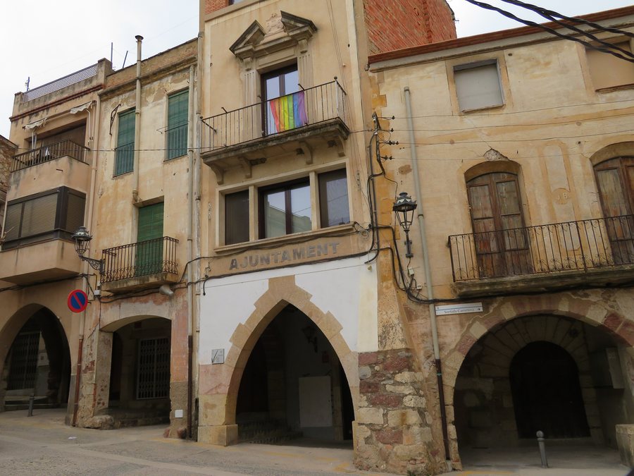 File:Ayuntamiento de Alforja, provincia de Tarragona, Cataluña.jpg