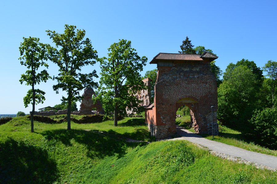 Historische Burgberge von Viljandi in Estland