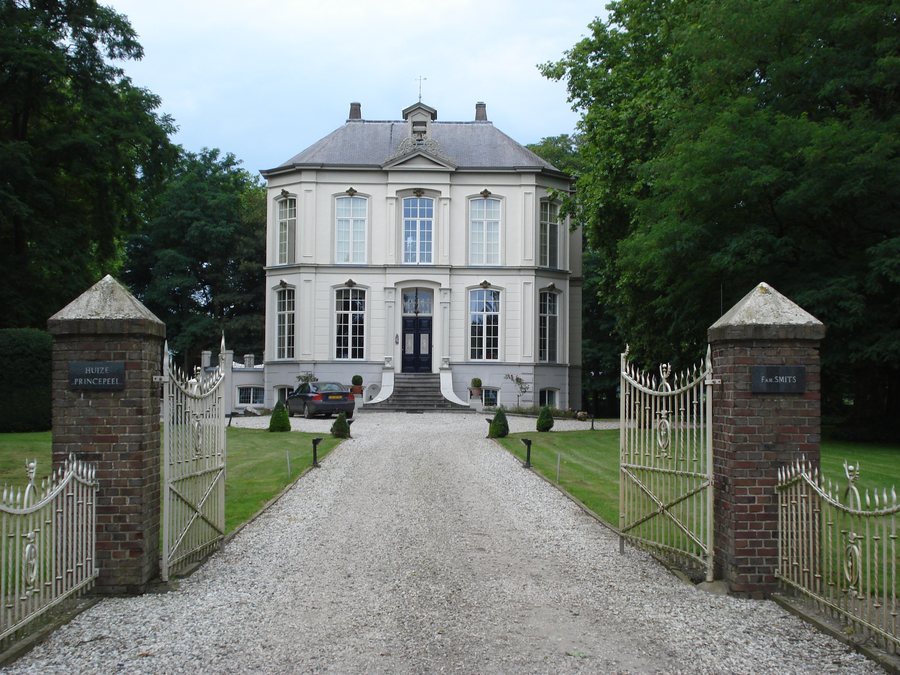 File:Wilbertoord, huize Princepeel.JPG