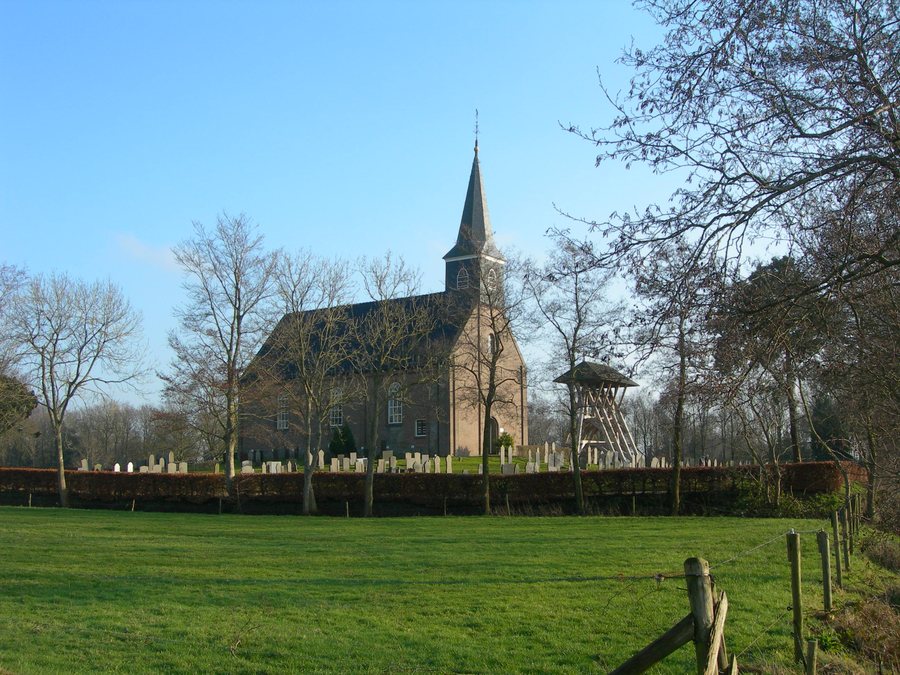 File:Kerk Wijnjewoude..JPG