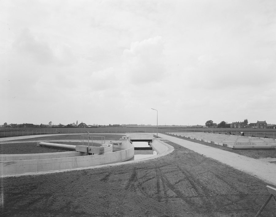 File:Rioolwaterzuiveringsinstallaties, siebengewald, Bergen, Bestanddeelnr 168-0469.jpg