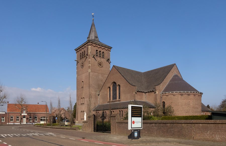 File:Nederweert-Leveroy, de Sint-Barbarakerk IMG 4387 2023-04-09 10.54.jpg