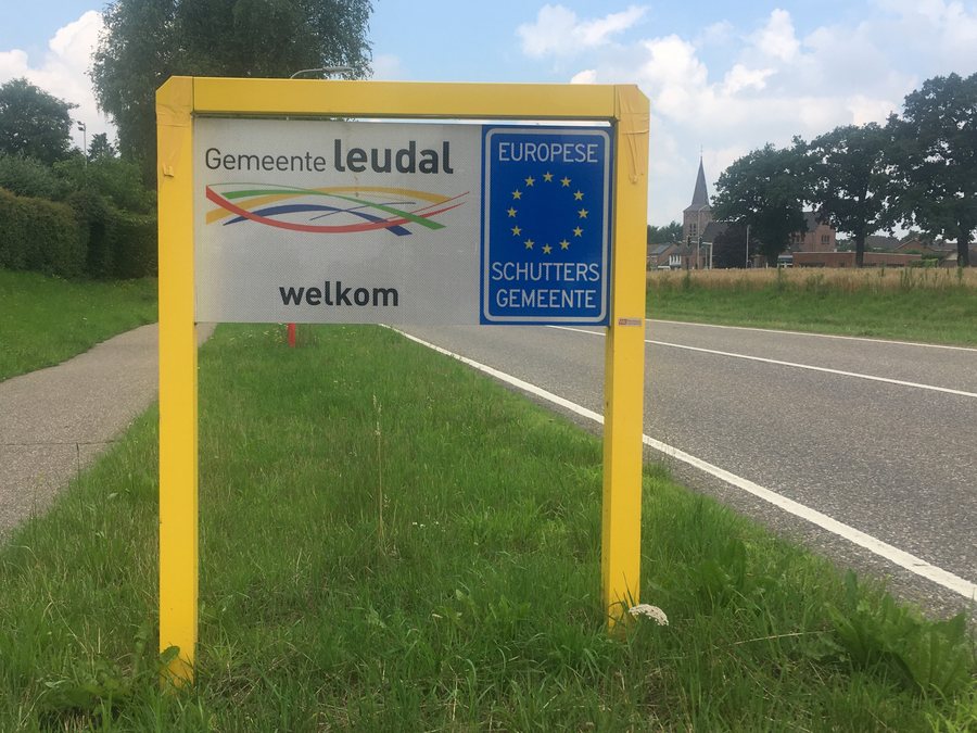 File:Leudal Ittervoort welkomsbord.jpg