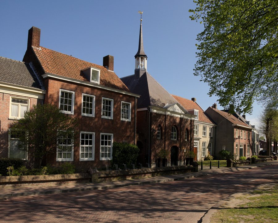File:Protestantse kerk te Hilvarenbeek.jpg