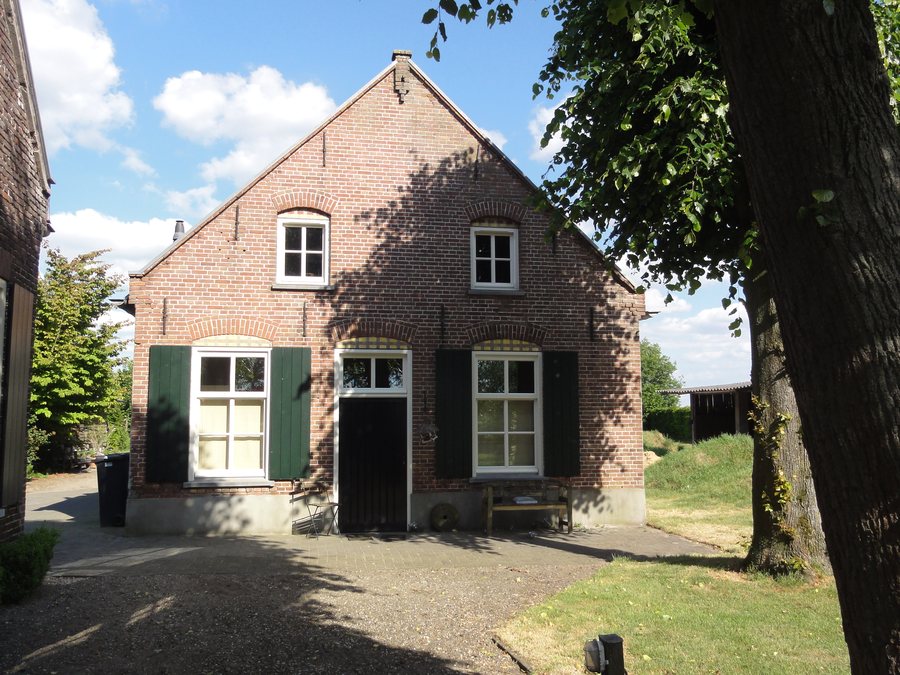 File:Handel (Gemert-Bakel) Rijksmonument 518079 dienstwoning bij Lodderdijk 33.JPG
