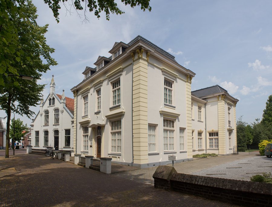 File:0824WN083 Pastorie Oisterwijk.jpg