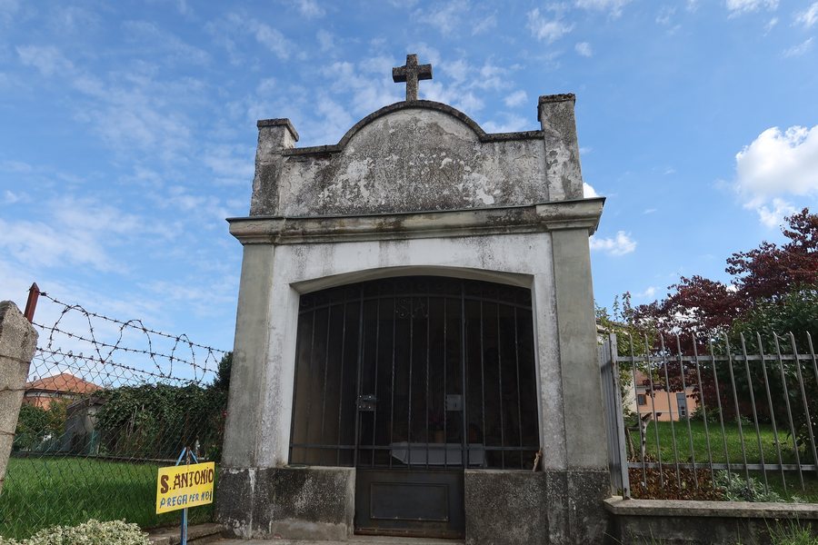 File:Cavallirio Cappella di Sant'Antonio.jpg