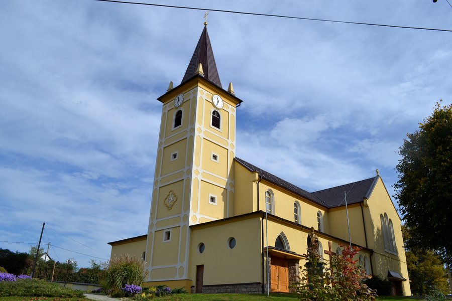 File:Štefanov kostol 04.jpg