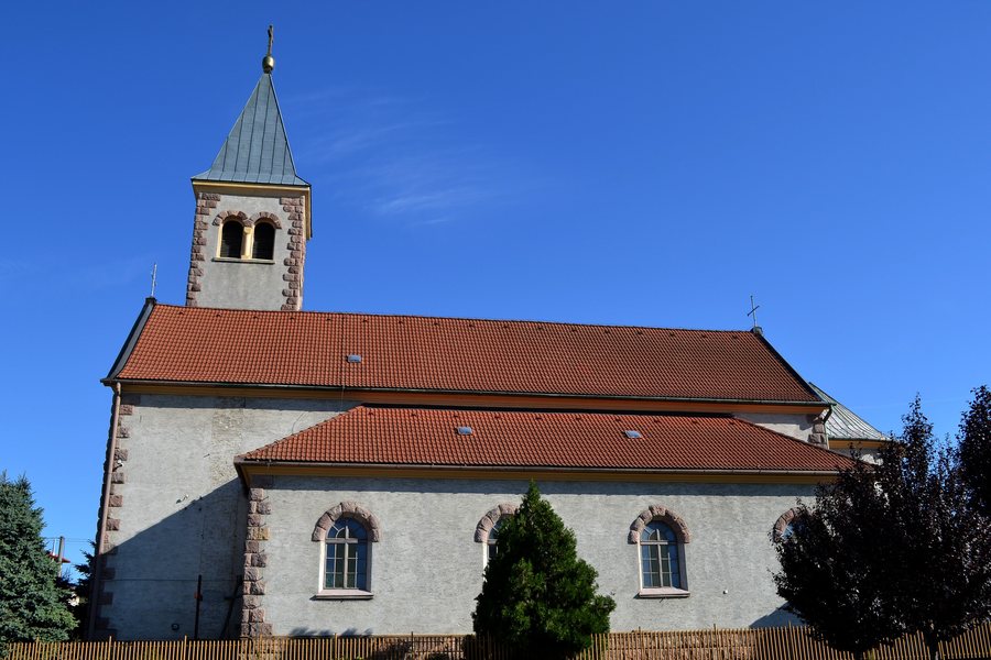 File:Vlčkovce kostol 01.jpg