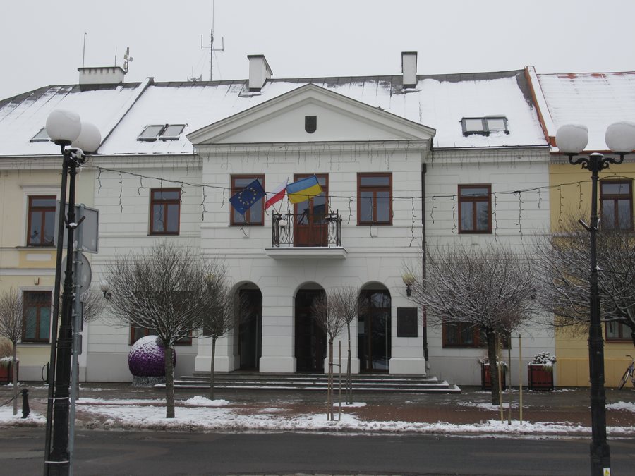 File:Biała Podlaska ~23amedru.jpg