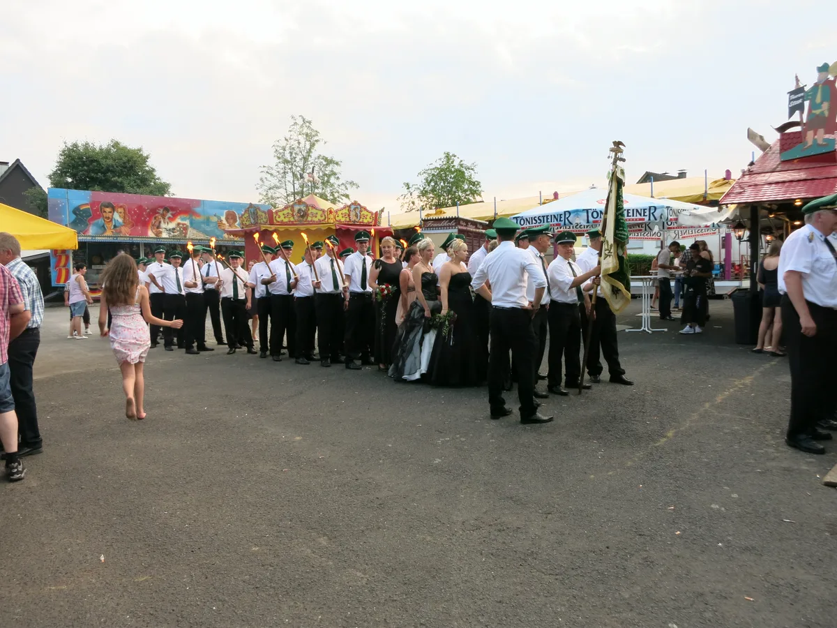 Festzug und Kirmes beim Kurzurlaub
